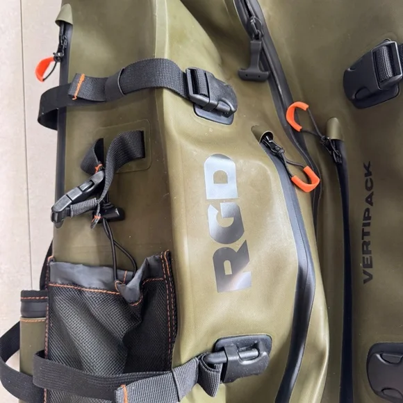 RGD Submersible Airtight 35L backpack - Picture 3 of 7